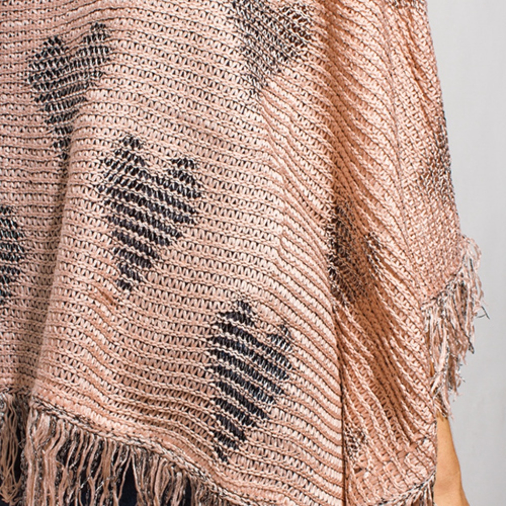HOST PICK!!  CROCHET KNIT FRINGE BOHO PONCHO TOP - Picture 7 of 7